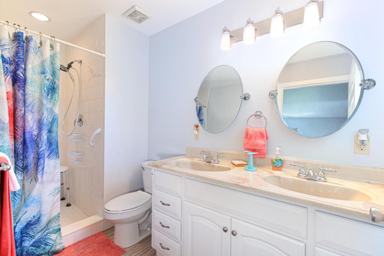 Beautiful Home With Pool And Outdoor Space West Palm Beach Zewnętrze zdjęcie